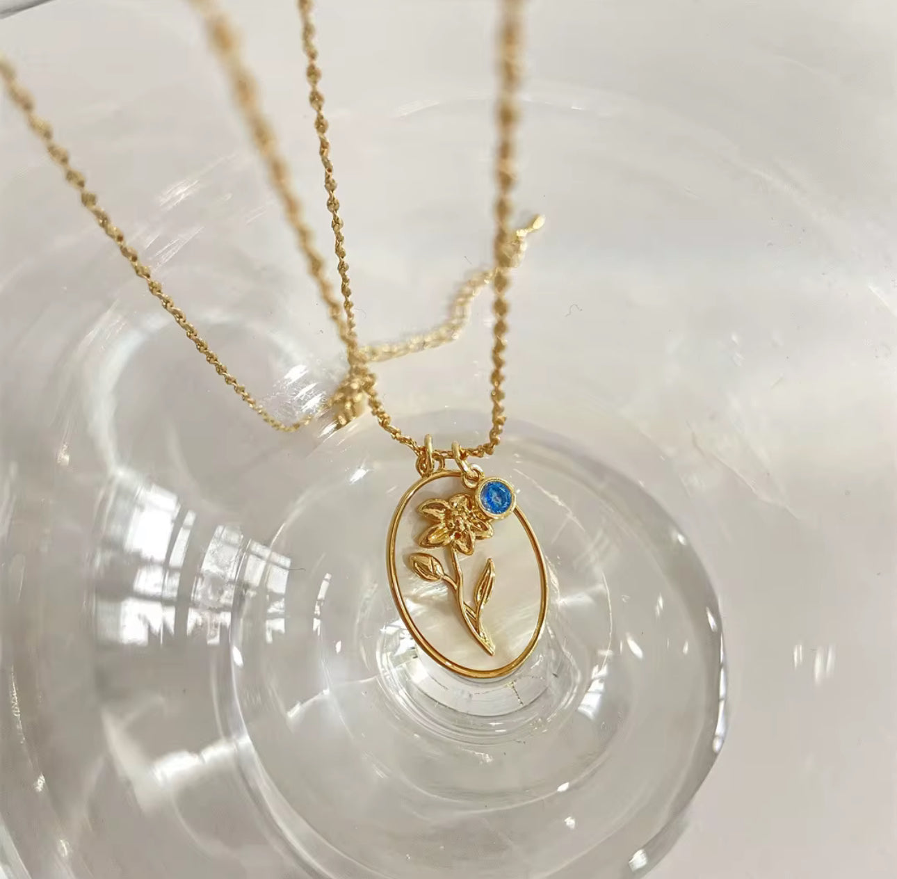 Médaillon Solaire en Nacre